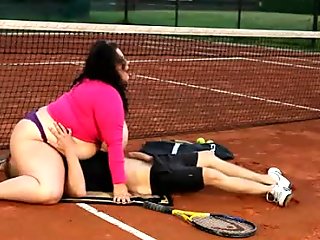 Viktorie is a real gem for younger men in need of facesitting